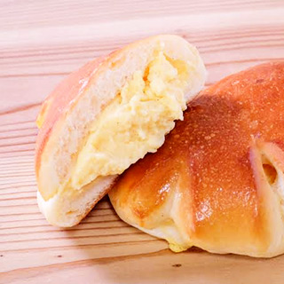 ふわとろクリームパンの写真